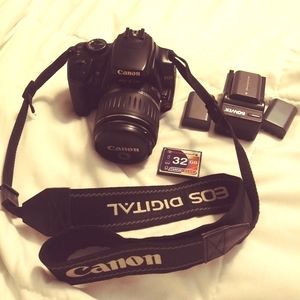 Canon Rebel XTI camera lot
